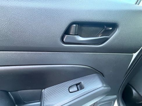 Used 2025 Nissan Altima 2.5 S FWD image 27