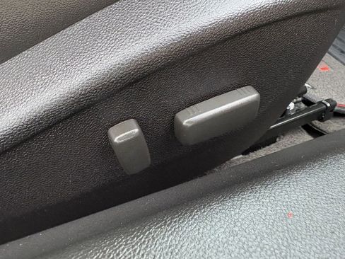 Used 2013 Chevrolet Camaro SS RWD image 30