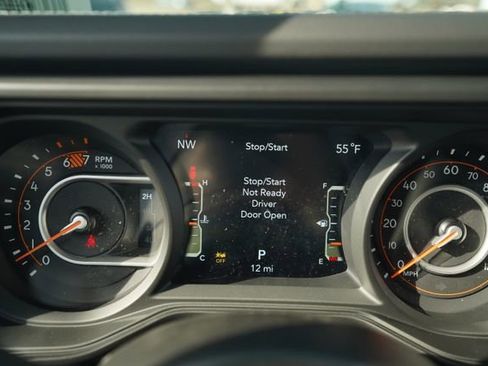 New 2026 Jeep Wrangler Unlimited Rubicon AWD/4WD image 29