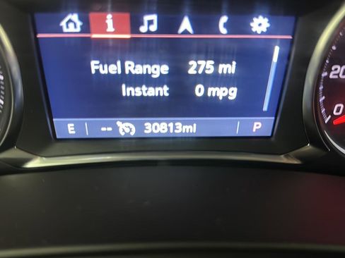 Used 2024 GMC Terrain SLT w/ Infotainment Package II AWD/4WD image 11