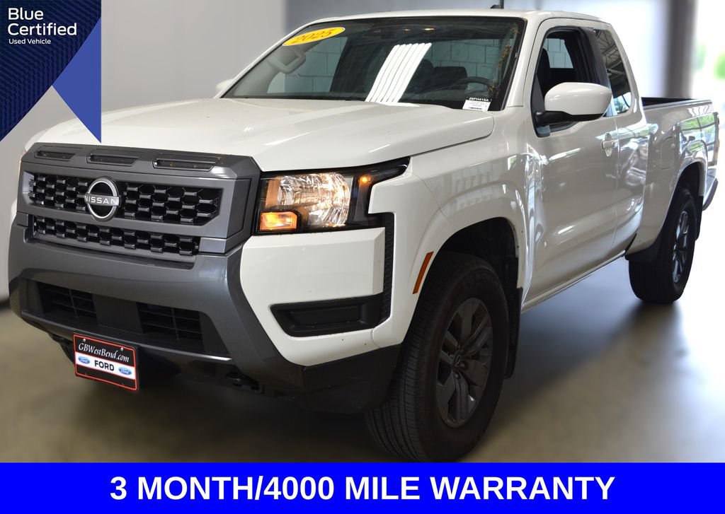 Used 2025 Nissan Frontier SV AWD/4WD image 1