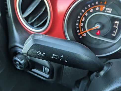 Used 2023 Jeep Gladiator Rubicon w/ Cold Weather Group image 51