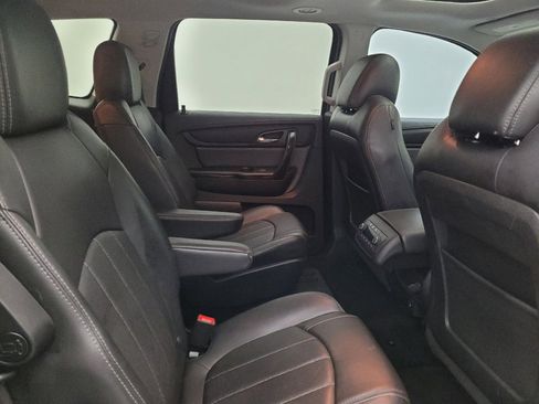 Used 2017 Chevrolet Traverse Premier FWD image 19