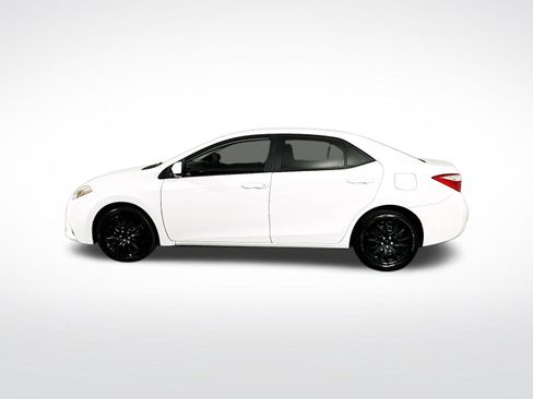 Used 2015 Toyota Corolla LE FWD image 5