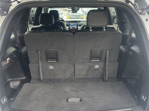 Used 2024 Jeep Grand Cherokee L Limited image 24