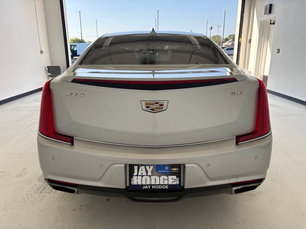 Used 2019 Cadillac XTS Luxury FWD image 22