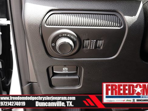 New 2026 Jeep Grand Wagoneer 2WD w/ Premium Group I image 27