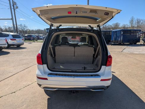 Used 2016 Mercedes-Benz GL 450 4MATIC image 10