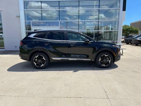 New 2026 Kia Sportage EX AWD/4WD image 4