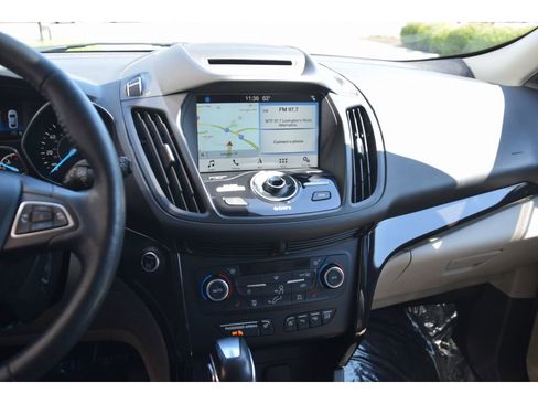 Used 2018 Ford Escape Titanium FWD image 19