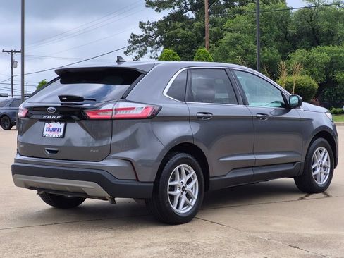 Used 2024 Ford Edge SEL AWD/4WD image 6