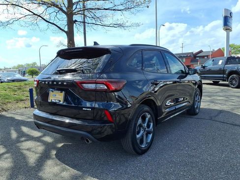 Certified 2024 Ford Escape ST-Line w/ Tech Pack #1 AWD/4WD image 6