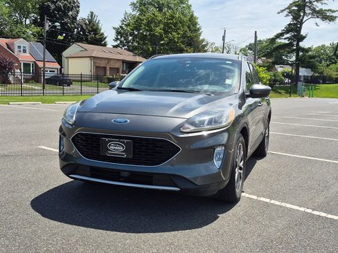 Used 2020 Ford Escape SEL FWD image 1