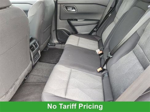 Certified 2025 Nissan Rogue SV image 24