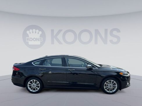 Used 2019 Ford Fusion Energi Titanium FWD image 8
