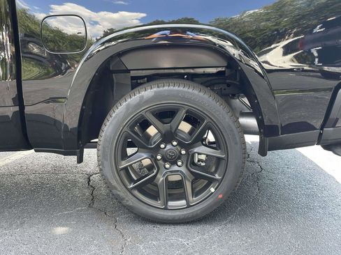 New 2026 RAM 1500 Laramie w/ Night Edition image 37