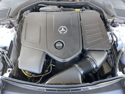 Used 2025 Mercedes-Benz C 300 4MATIC Sedan image 29