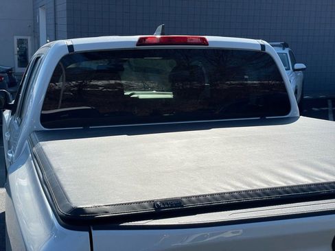 Used 2023 Nissan Frontier SV w/ Midnight Edition Package image 26