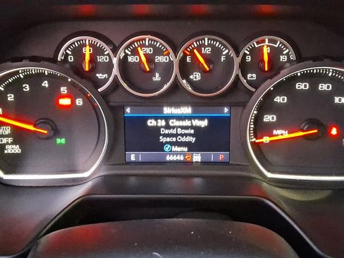 Certified 2021 Chevrolet Suburban Z71 image 25