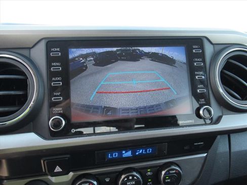 Used 2023 Toyota Tacoma SR5 w/ Technology Package AWD/4WD image 25