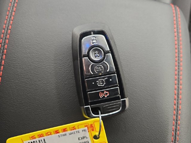 New 2026 Ford Explorer ST-Line w/ ST-Line Street Pack AWD/4WD image 35