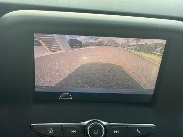 Used 2020 Chevrolet Camaro LT RWD image 22