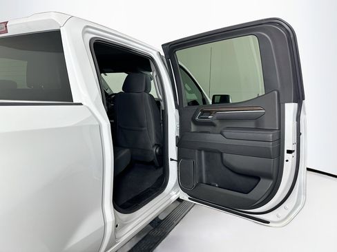 Used 2023 Chevrolet Silverado 1500 LT image 28