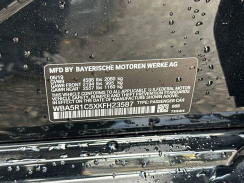 Used 2019 BMW 330i Sedan w/ Driving Assistance Package image 29