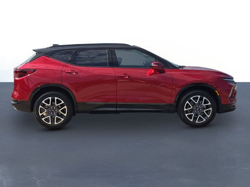 New 2026 Chevrolet Blazer RS w/ Driver Confidence II Package FWD image 4