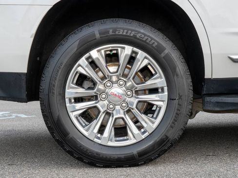 Used 2021 GMC Yukon Denali AWD/4WD image 30