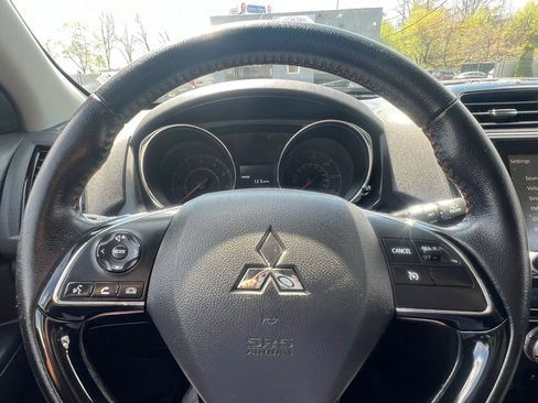 Used 2021 Mitsubishi Outlander Sport ES FWD image 18