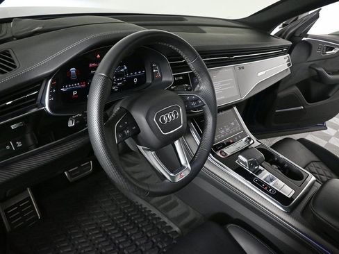 Used 2024 Audi SQ8 Prestige w/ Prestige Package image 6