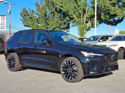 New 2026 Volvo XC60 B5 Ultra w/ Protection Package Premier
