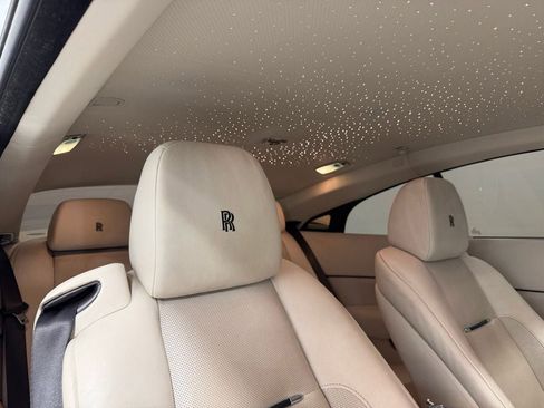 Used 2019 Rolls-Royce Wraith image 31