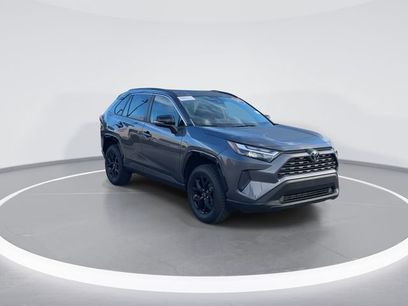 Used 2022 Toyota RAV4 XLE w/ Convenience Package