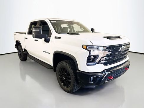 New 2026 Chevrolet Silverado 2500 LTZ AWD/4WD image 2