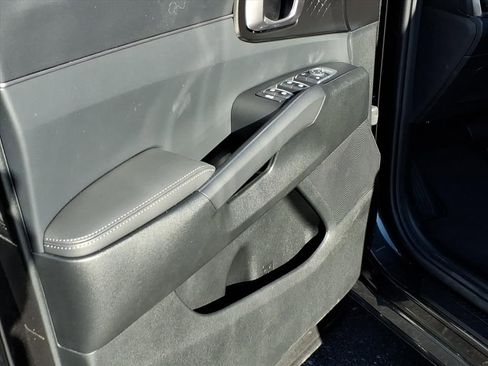 New 2026 Kia Sorento EX image 13