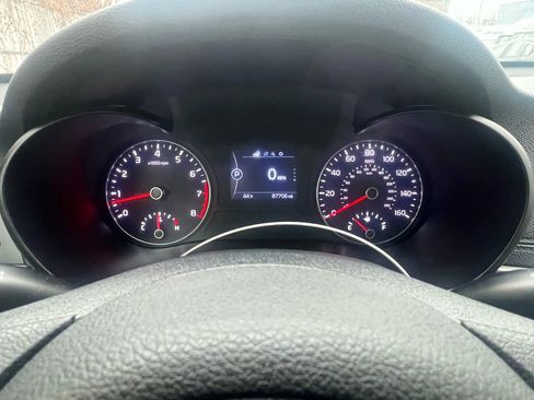 Used 2018 Kia Optima LX w/ 17" Alloy Wheels Package image 16