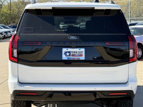 New 2025 Ford Expedition Tremor image 29