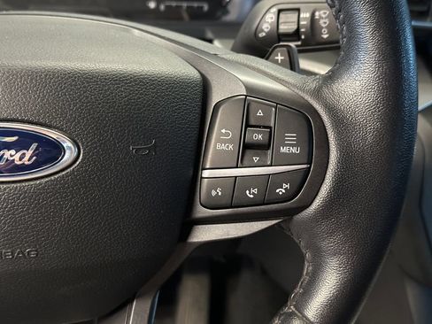 Used 2020 Ford Explorer XLT w/ Equipment Group 202A AWD/4WD image 12
