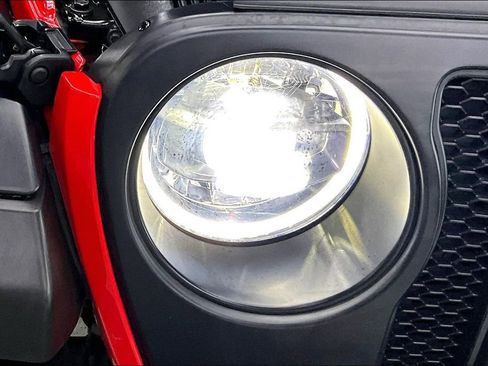 Used 2023 Jeep Wrangler Rubicon w/ LED Lighting Group image 32