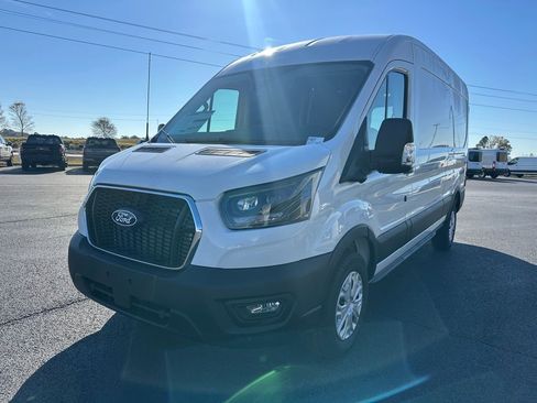 New 2026 Ford Transit 250 Base w/ Exterior Upgrade Package image 4
