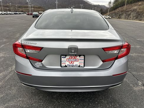 Used 2019 Honda Accord LX image 3