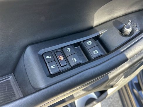 Certified 2023 Jeep Grand Cherokee L Laredo image 21