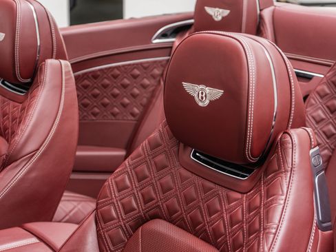 Used 2020 Bentley Continental GT V8 First Edition AWD/4WD image 26