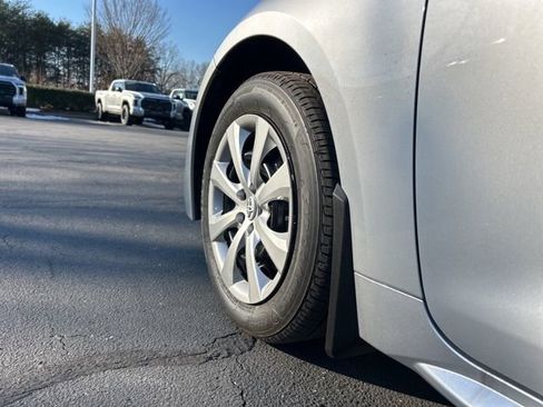 New 2026 Toyota Corolla LE image 9