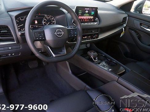 Certified 2026 Nissan Rogue Dark Armor FWD image 11
