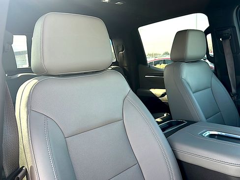 Used 2022 GMC Sierra 1500 SLT image 24