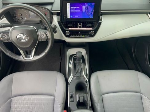 Used 2025 Toyota Corolla SE image 14