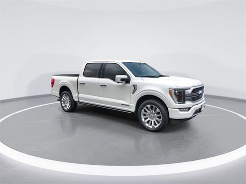 Used 2021 Ford F150 Limited image 2